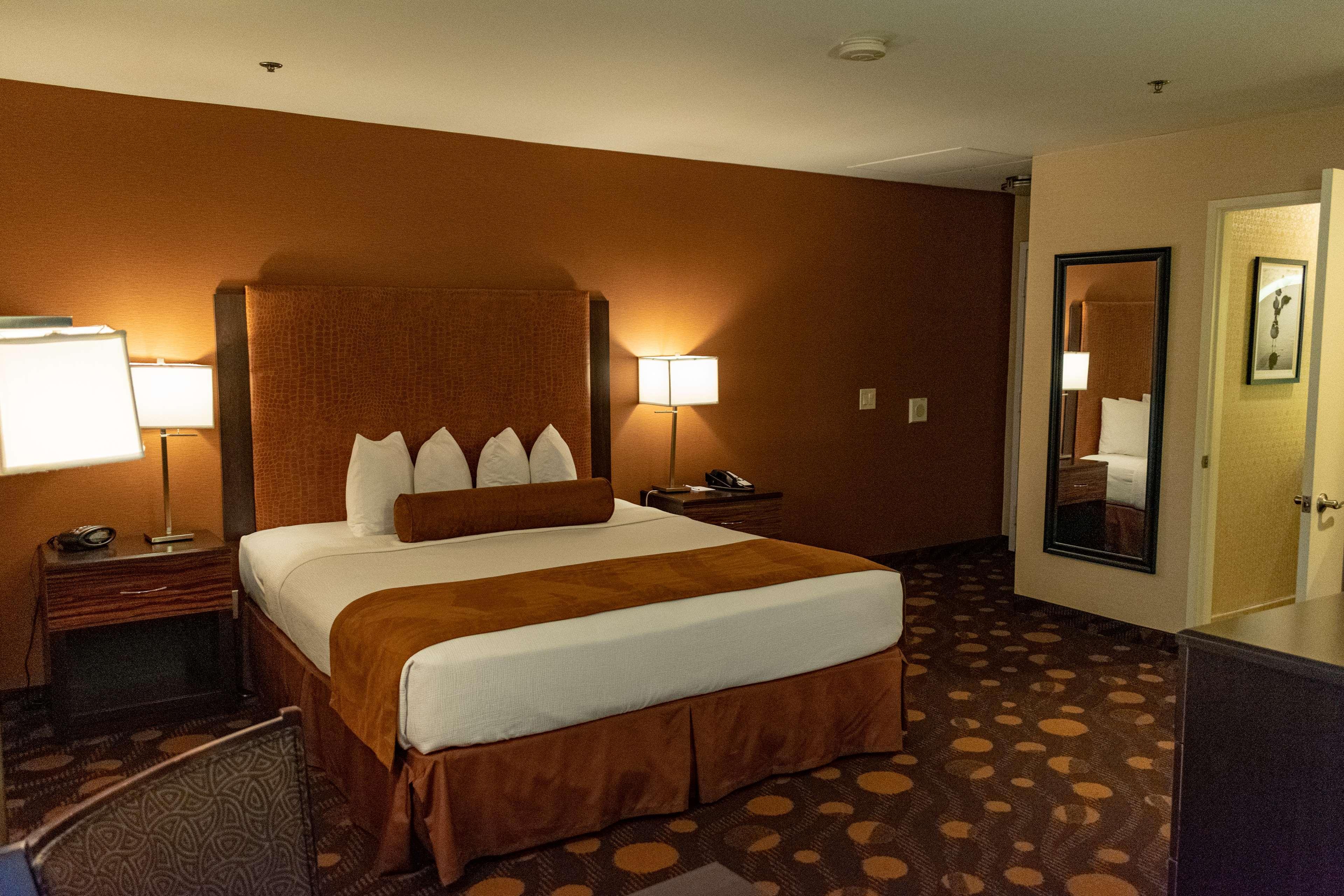 Best Western Plus Suites Hotel Coronado Island Exterior foto