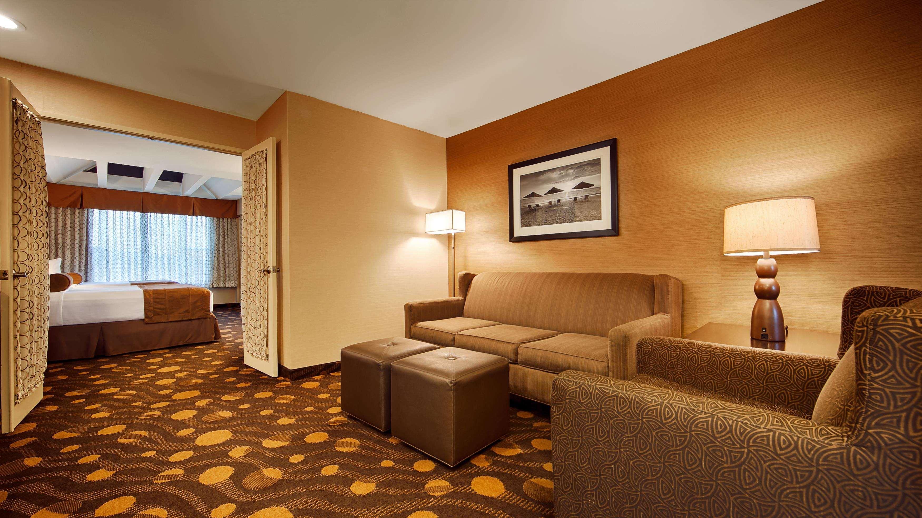 Best Western Plus Suites Hotel Coronado Island Exterior foto