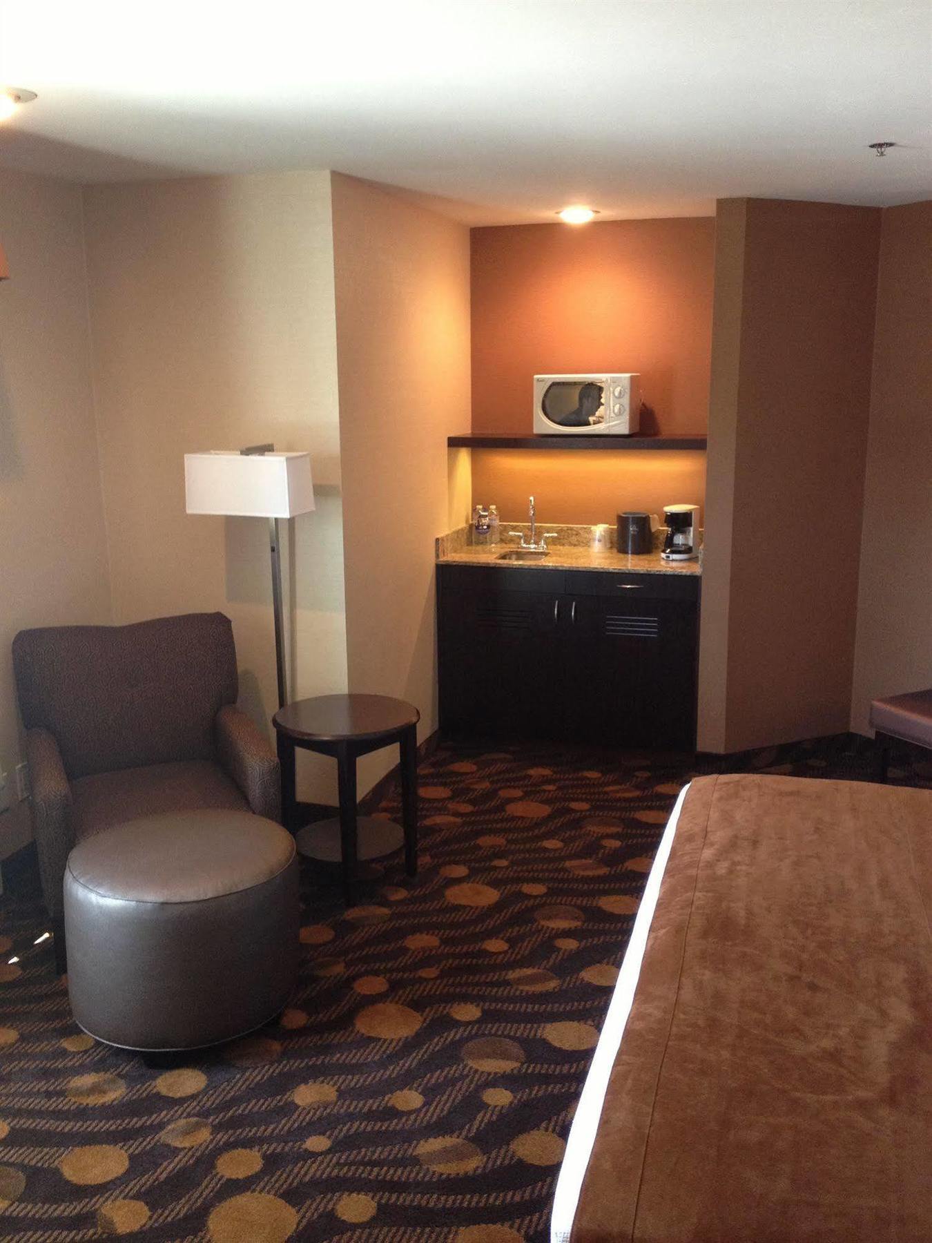 Best Western Plus Suites Hotel Coronado Island Exterior foto